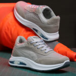 Triple White Sneakers - الصورة 4