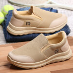 Slip-on Sneakers - الصورة 4