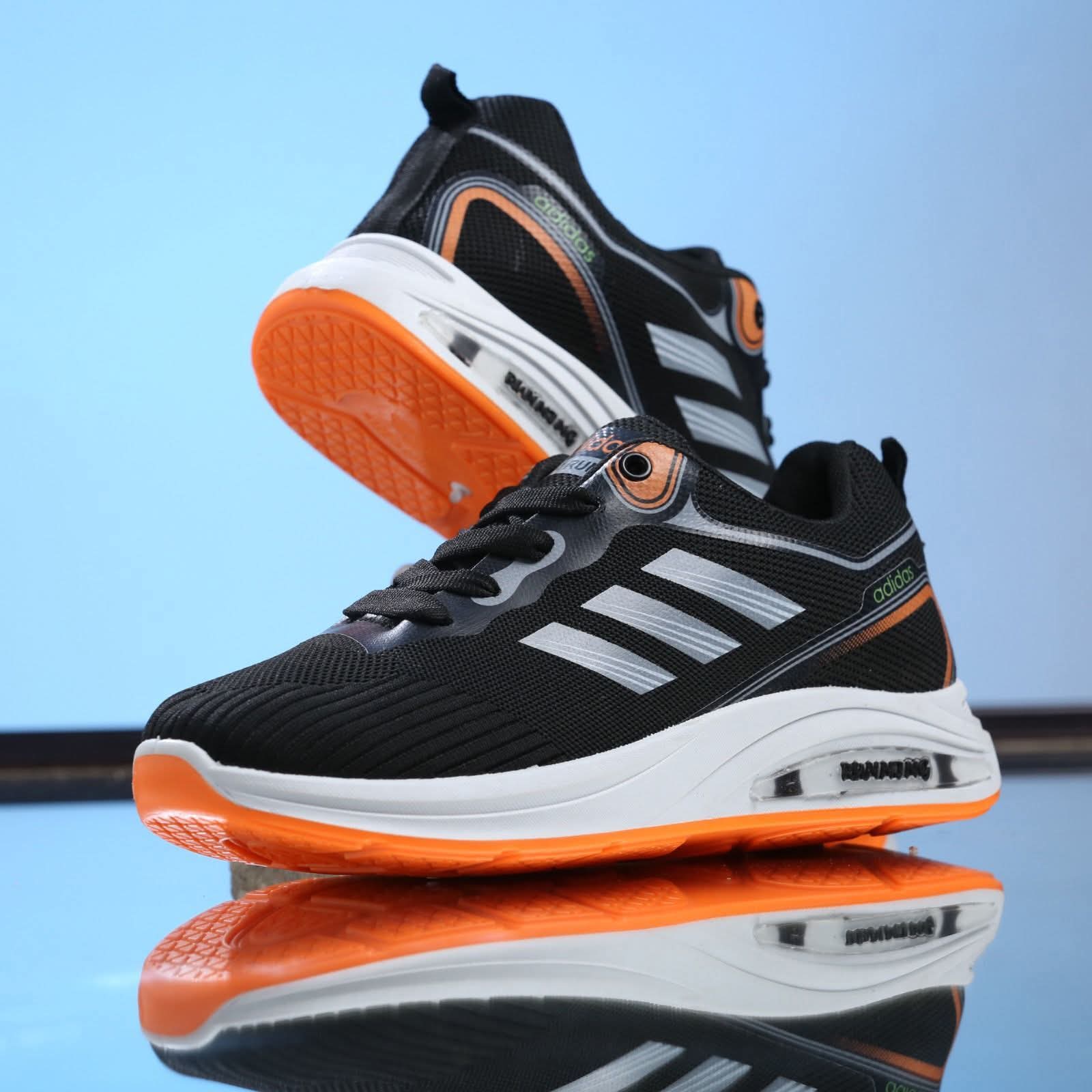 WhatsApp Image 2026-06-02 at 11.44.25 AM Running / Training Sneakers - الصورة 1